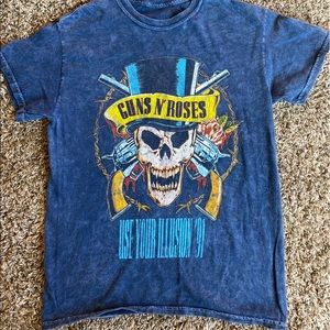 Vintage Guns N’ Roses shirt